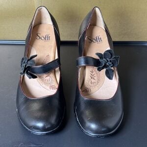 Sofft Leather Mary Jane Pump Kitten Heels Size 7.5N Calypso Black Suede Flower